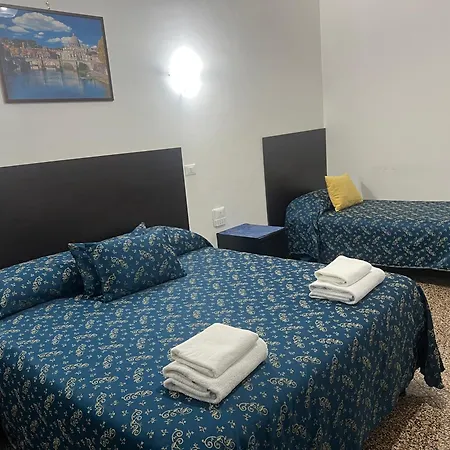 Ines Downtown B&B