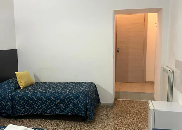 Ines Downtown לינה וארוחת בוקר 4*